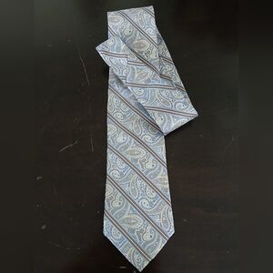 Pronto Uomo Elegant Blue and Silver Paisley Tie